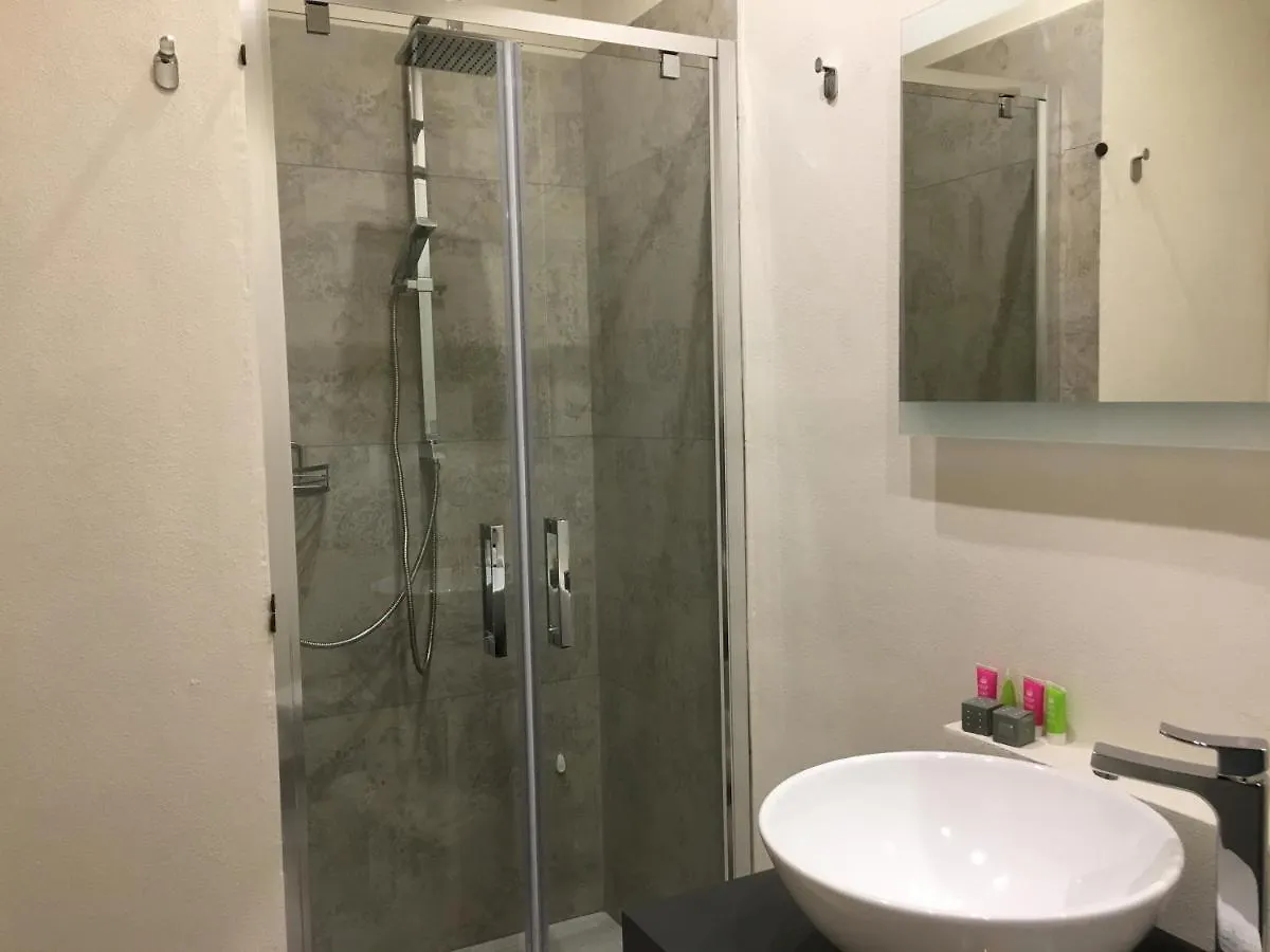 Dimora Conte Bed & Breakfast La Maddalena