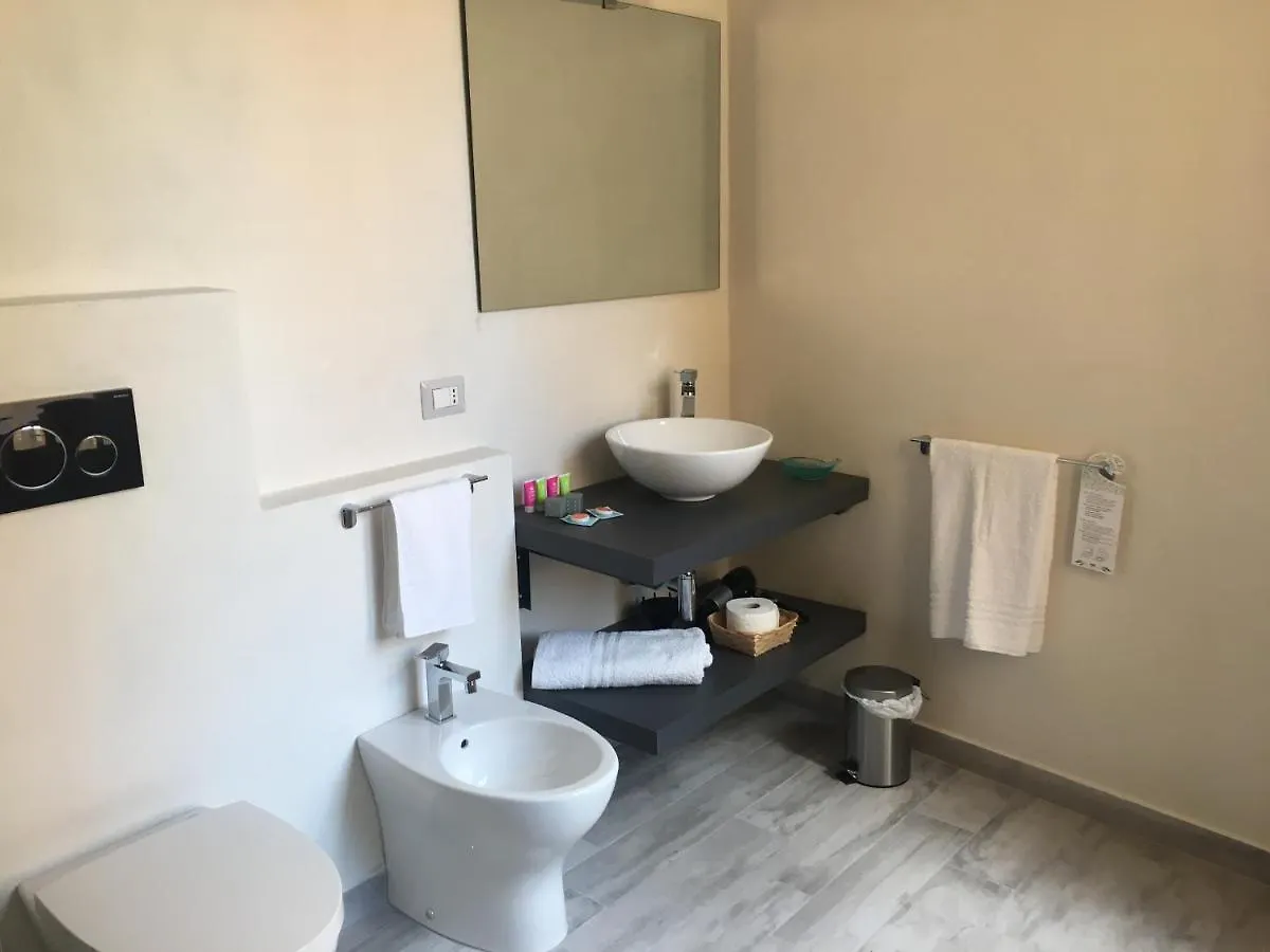 Dimora Conte Bed & Breakfast La Maddalena  0*, La Maddalena (Sassari) Italy